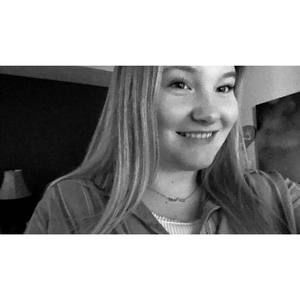 Meet your Posher, Jasmine